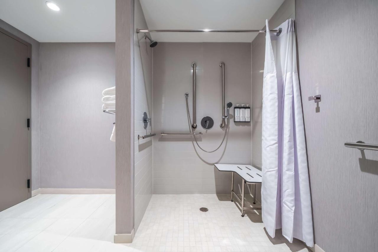 Hyatt Place Gainesville Downtown 外观 照片