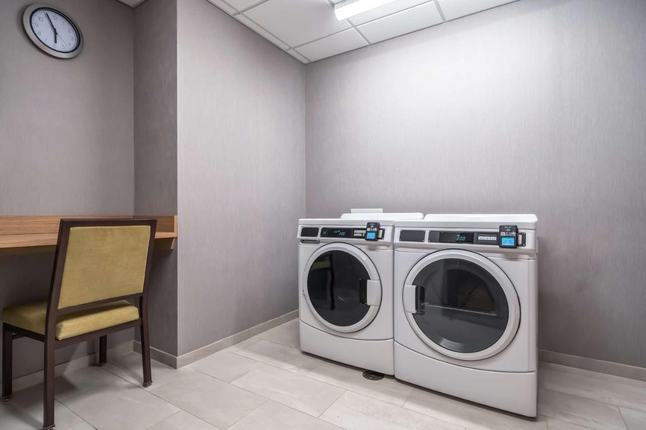 Hyatt Place Gainesville Downtown 外观 照片